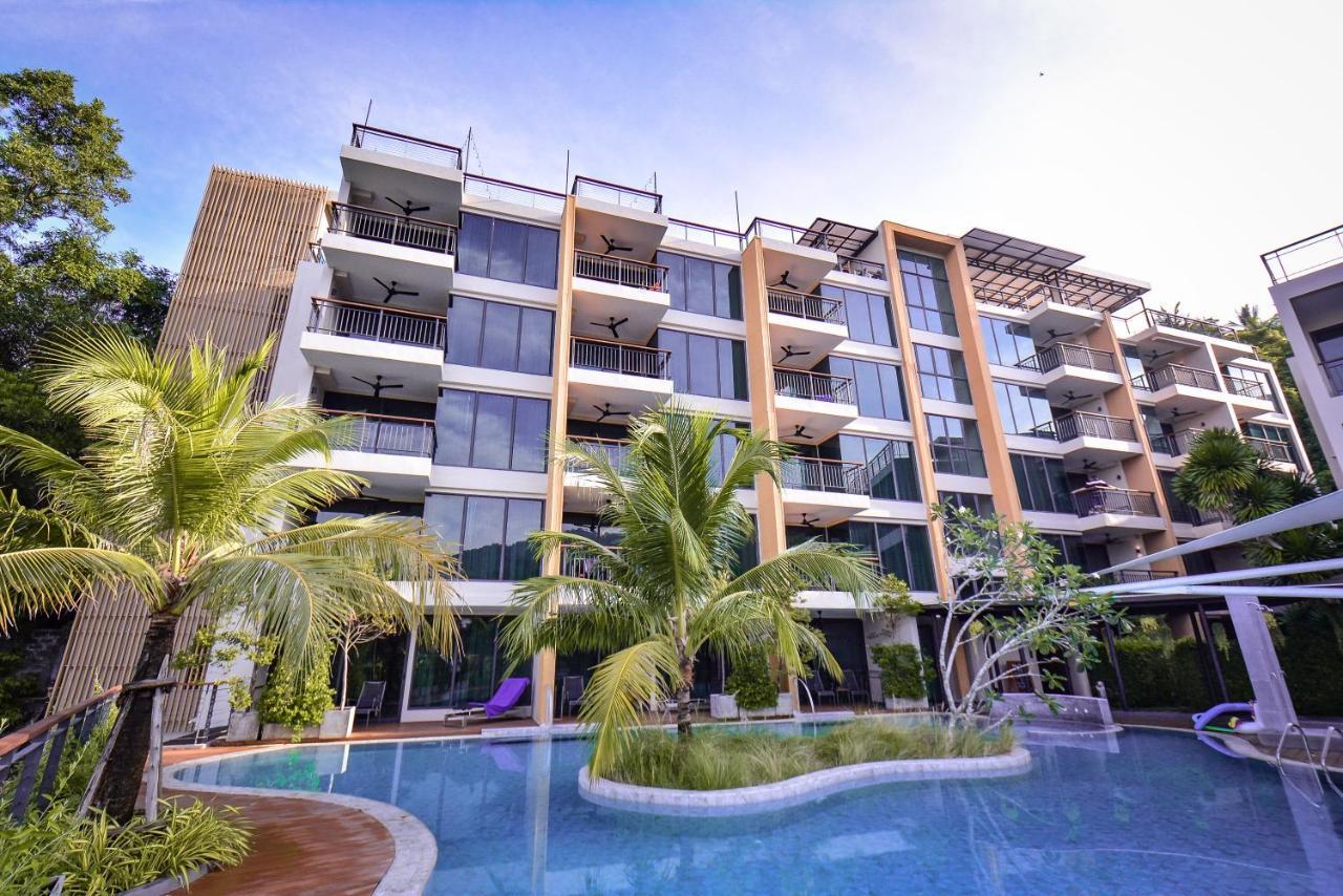 Hotel Skyview Phuket - Sha Extra 5*
