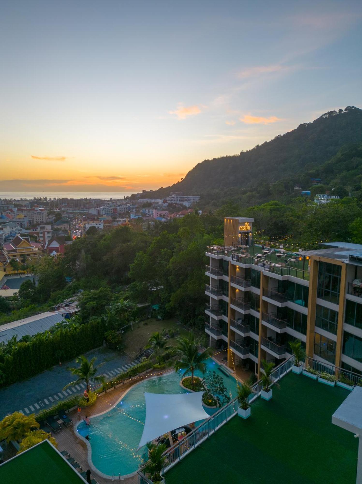 Skyview Phuket - Sha Extra 5* Patong