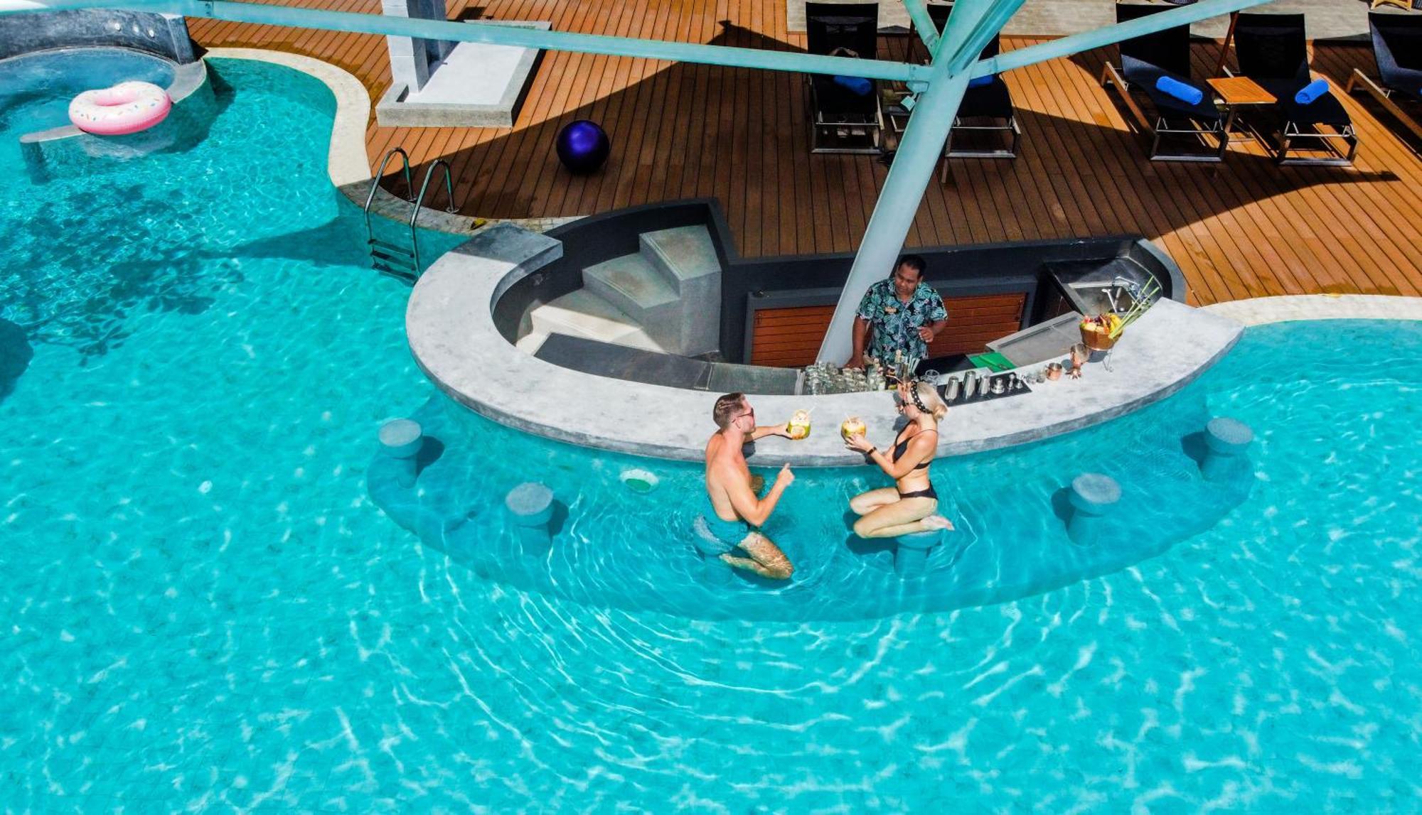 Skyview Phuket - Sha Extra Hotel 5*